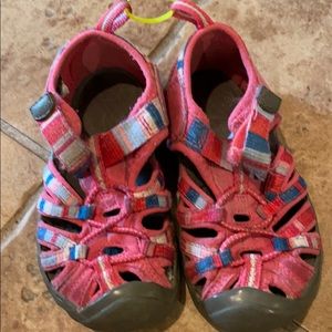 Keen toddler water shoes